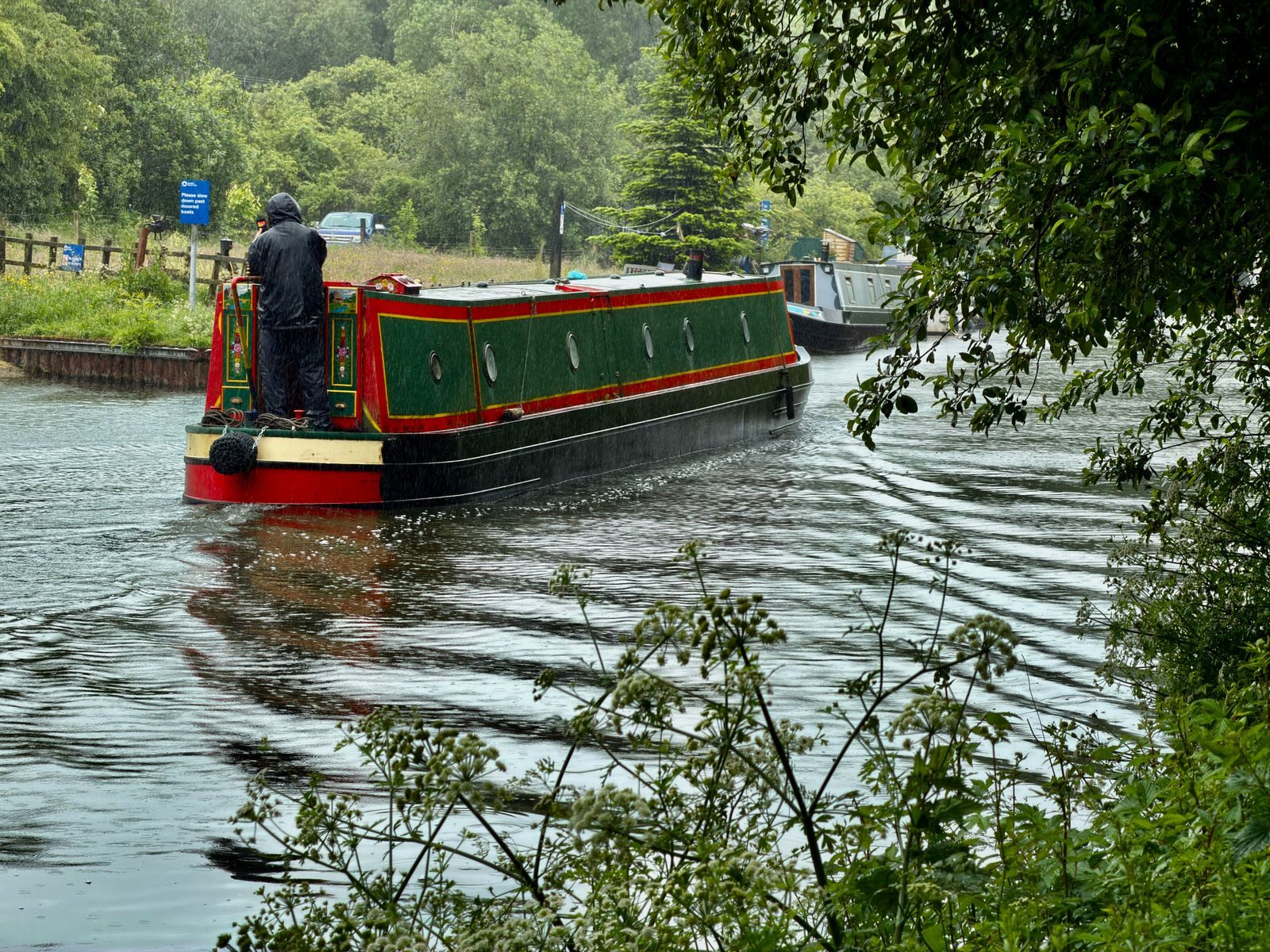 Canal de Birmingham avec grand classique, Angleterre
