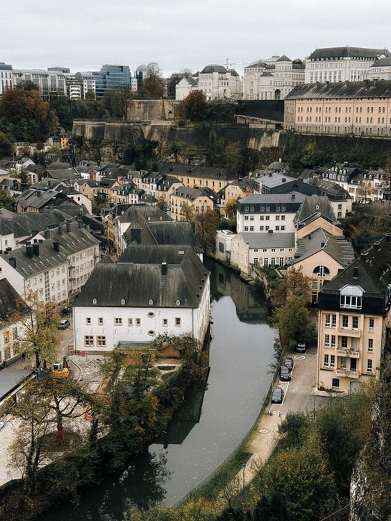 Vue aérienne des vieux quartiers de la Ville de Luxembourg