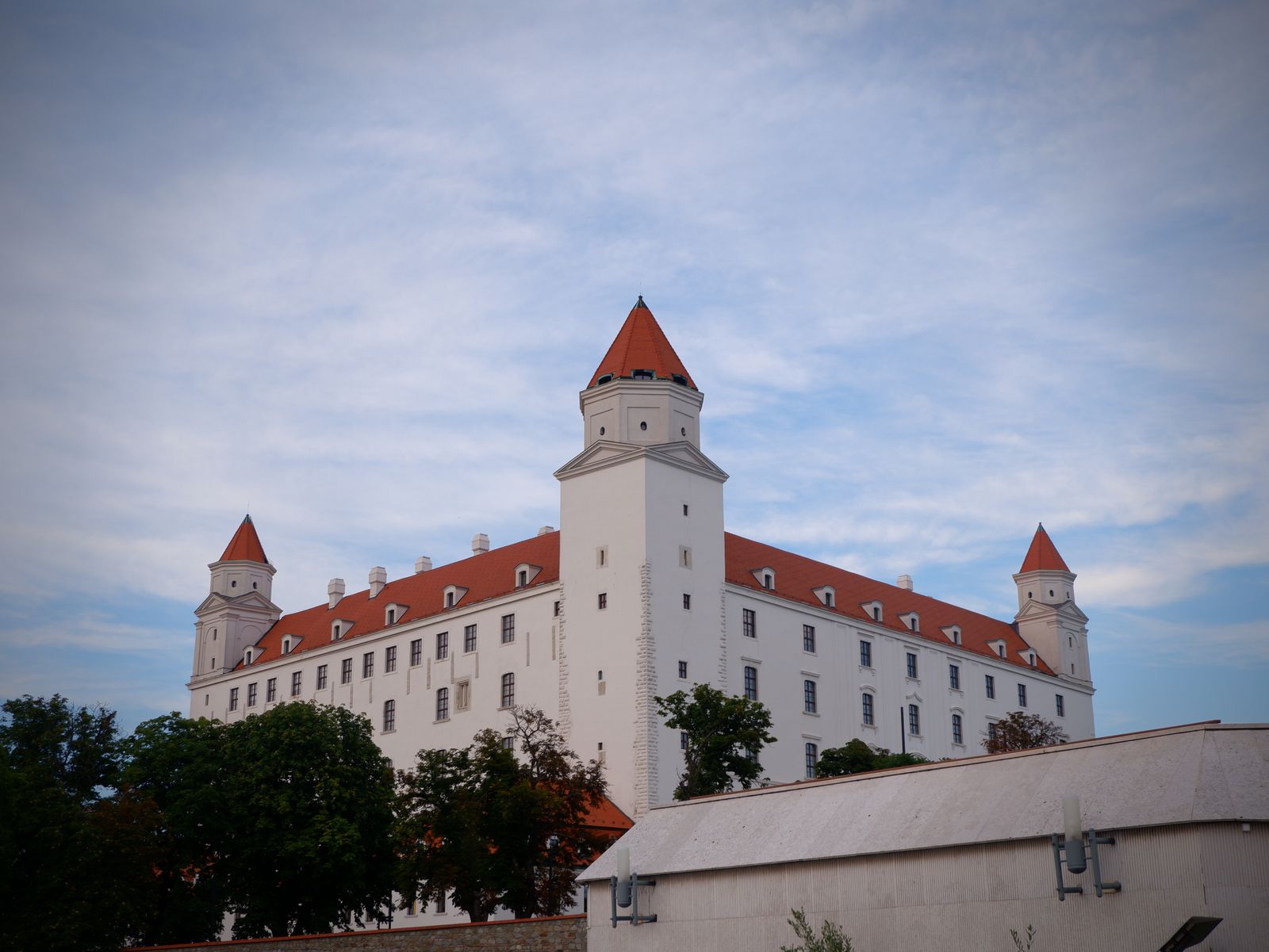 Château de Bratislava au-dessus du Danube, Slovaquie